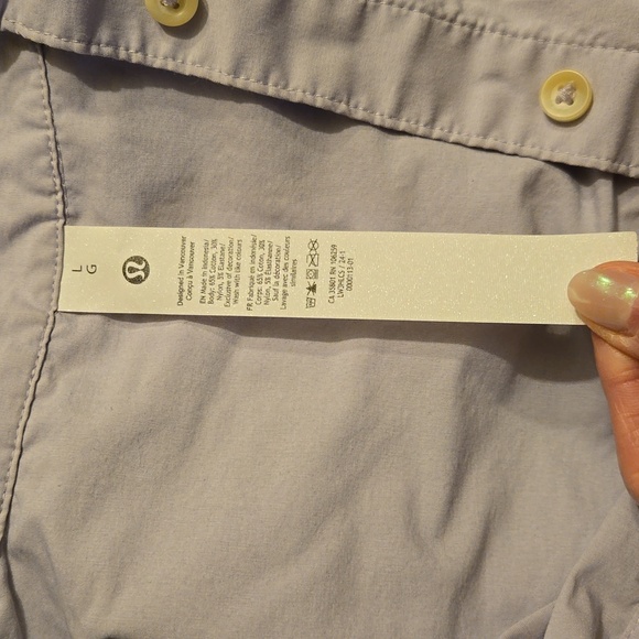 Lululemon Relaxed-Fit Cotton-Blend Poplin Button-Down Shirt - Picture 6 of 7